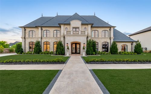 12425 Farmstead Dr, Frisco, TX, 75033-2121 | Card Image