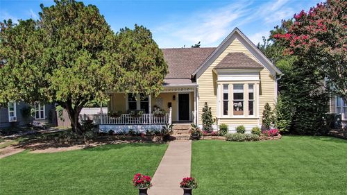 704 Parker St, Mckinney, TX, 75069-5544 | Card Image