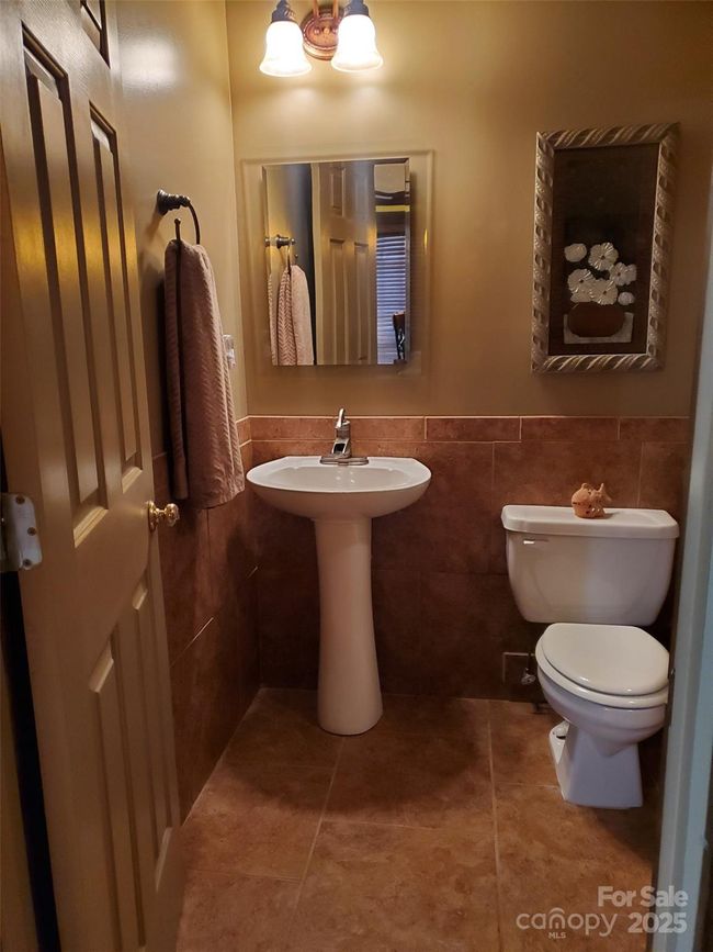 4000 Wilson Ln, House other with 3 bedrooms, 3 bathrooms and null parking in Charlotte NC | Image 33