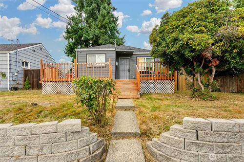 807 S 74th St, Tacoma, WA, 98408-4310 | Card Image