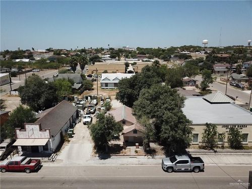 610 N Flores St, Rio Grande City, TX, 78582-3500 | Card Image
