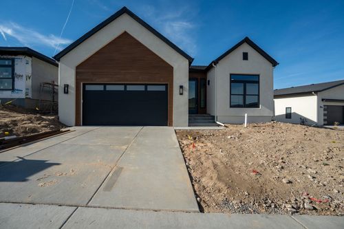 2280 Holy Cross Ct, Grand Junction, CO, 81507-1309 | Card Image