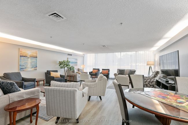 1603 - 1081 Ambleside Drive, Condo with 2 bedrooms, 1 bathrooms and null parking in Woodroffe ON | Image 32