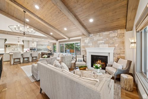3058 Elk Run Dr, Park City, UT, 84098-5385 | Card Image