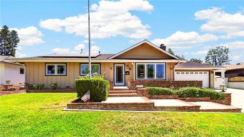 2816 Woodbine Ave, Fullerton, CA, 92835 | Card Image