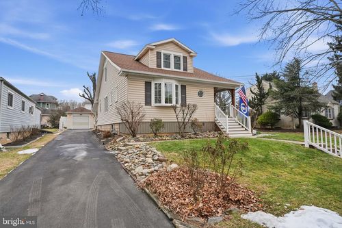 251 Ellis Rd, WILLOW GROVE, PA, 19090-2417 | Card Image