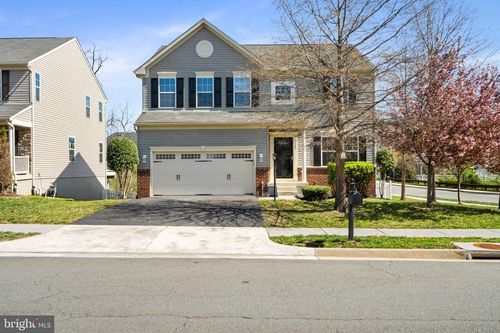 100 Fiesta Dr, STEPHENSON, VA, 22656-1876 | Card Image