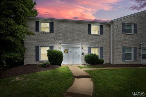 4020 Paule Ave, Saint Louis, MO, 63125-1310 | Card Image