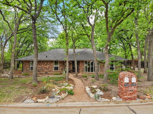 5505 Valley View Dr W, Colleyville, TX, 76034-3204 | Card Image