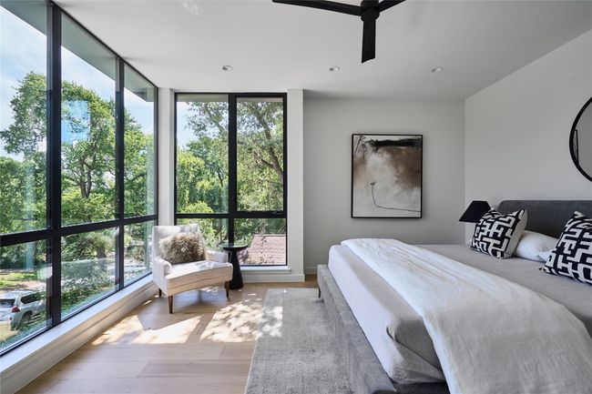3003 Oakhaven Dr, House other with 5 bedrooms, 5 bathrooms and 4 parking in Austin TX | Image 16