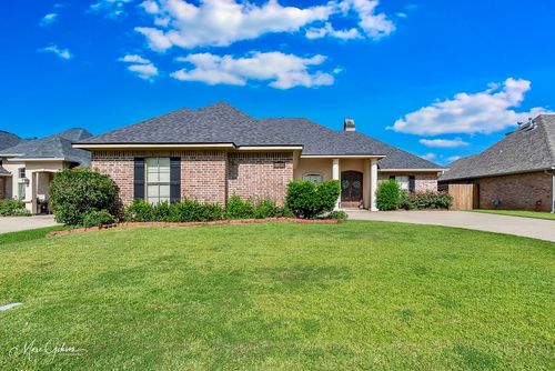 9028 Hayden Dr, Shreveport, LA, 71106-8536 | Card Image