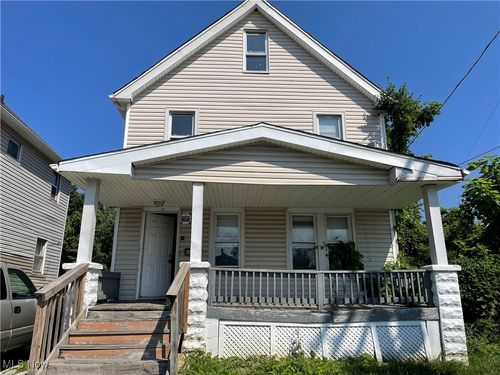 16615 Westfield Ave, Cleveland, OH, 44110-2922 | Card Image