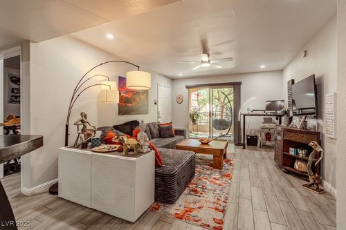 1061-7885 W Flamingo Rd, Las Vegas, NV, 89147-7423 | Card Image