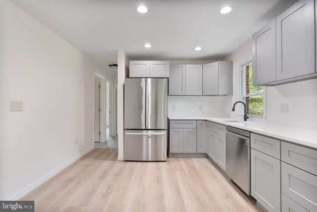 323 Berry St, House other with 3 bedrooms, 1 bathrooms and null parking in ORANGE VA | Image 12