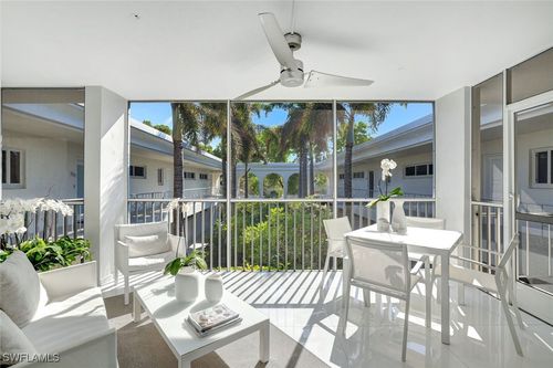 231-231 3rd Ave S, NAPLES, FL, 34102-6308 | Card Image