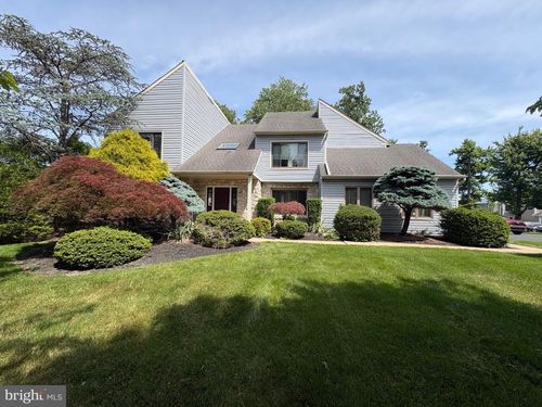 206 Steeplechase Dr, NORTH WALES, PA, 19454-4233 | Card Image