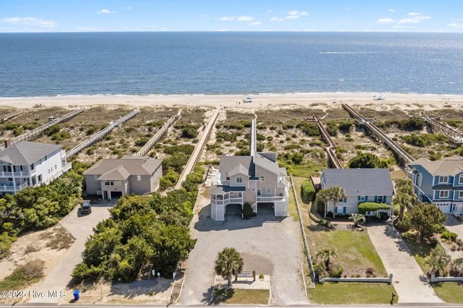 601 Caswell Beach Rd, House other with 6 bedrooms, 4 bathrooms and null parking in Caswell Beach NC | Image 7