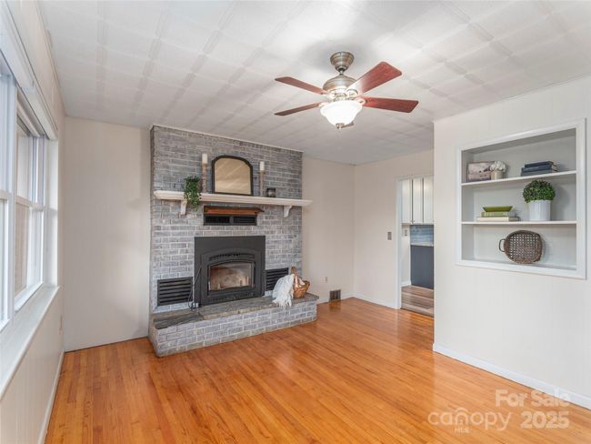 151 Ingram Loop, House other with 3 bedrooms, 2 bathrooms and null parking in Clyde NC | Image 6