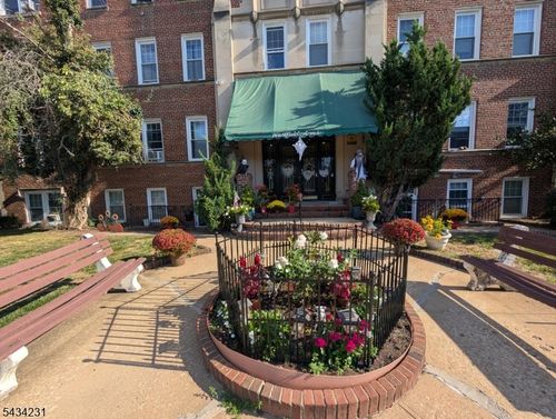 c-4-264 Prospect St, Westfield, NJ, 07090-4034 | Card Image