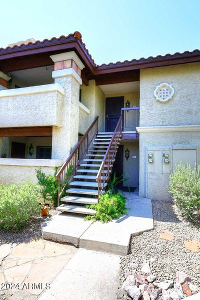 251 - 7557 N Dreamy Draw Drive, Condo with 3 bedrooms, 2 bathrooms and null parking in Phoenix AZ | Image 3