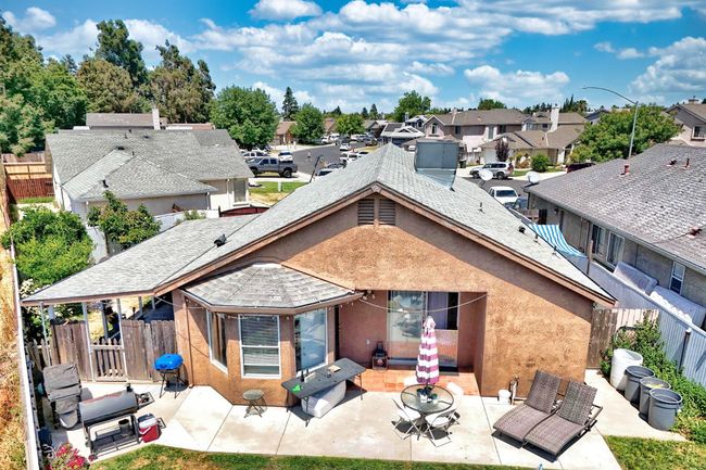 5471 Greenoaks Drive, House other with 3 bedrooms, 2 bathrooms and null parking in Riverbank CA | Image 5