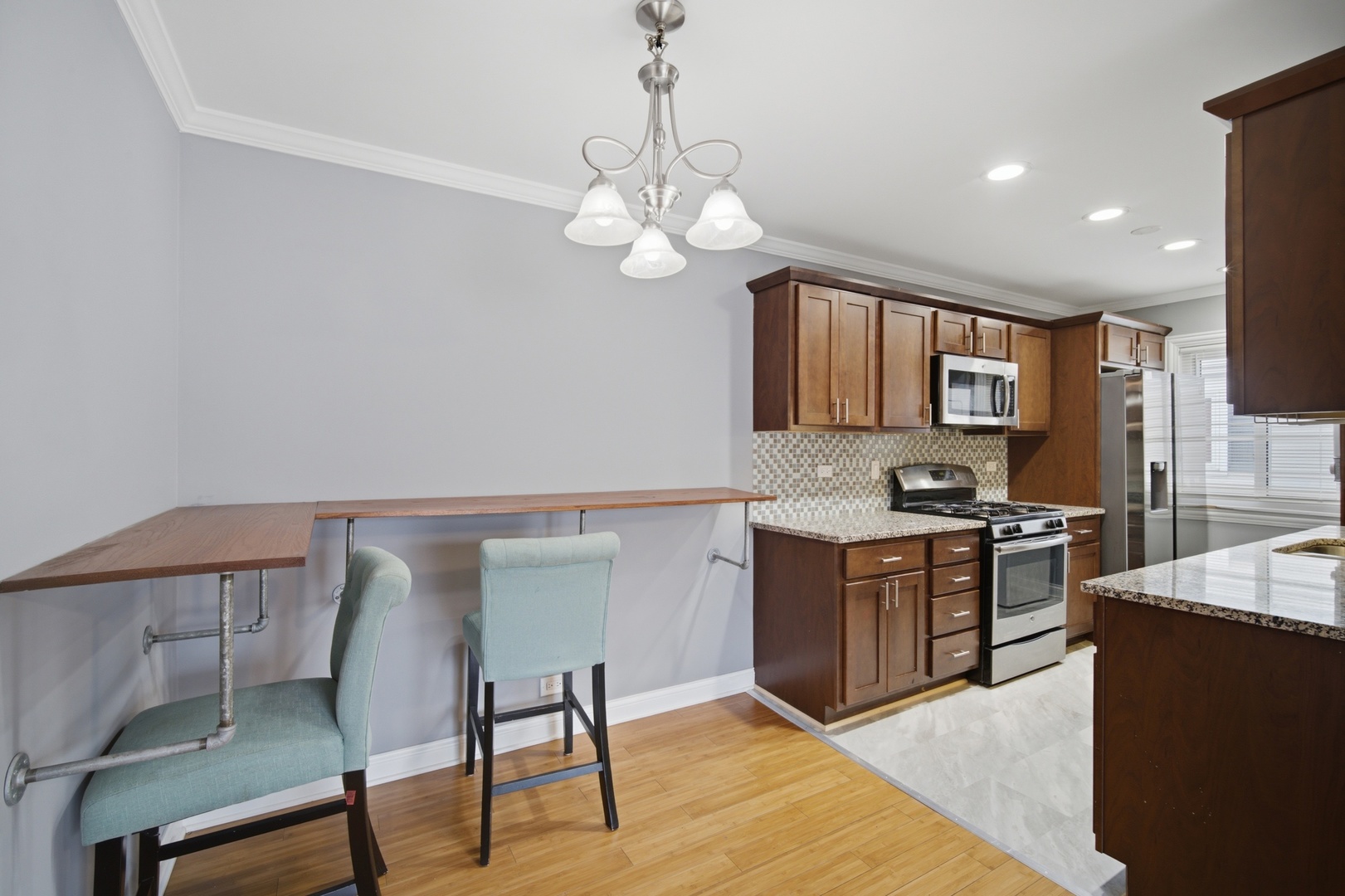 Residential Lease in Prospect Heights 3