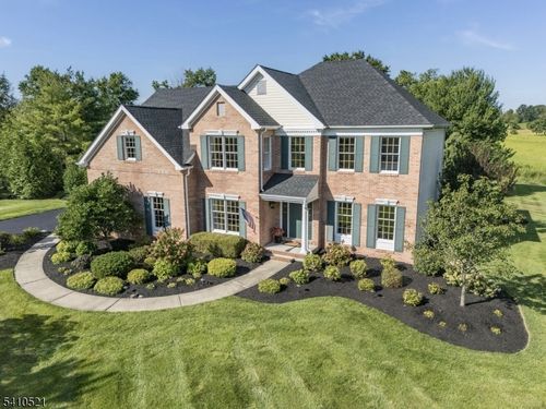 11 Messenger Ln, Ringoes, NJ, 08551-1856 | Card Image