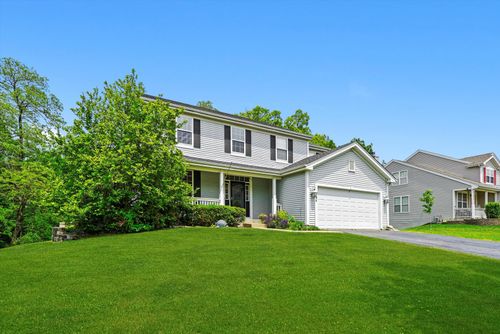 484 Rosewood Dr, Carpentersville, IL, 60110-1944 | Card Image