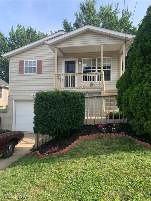1843 Springfield Center Rd, Akron, OH, 44312 | Card Image