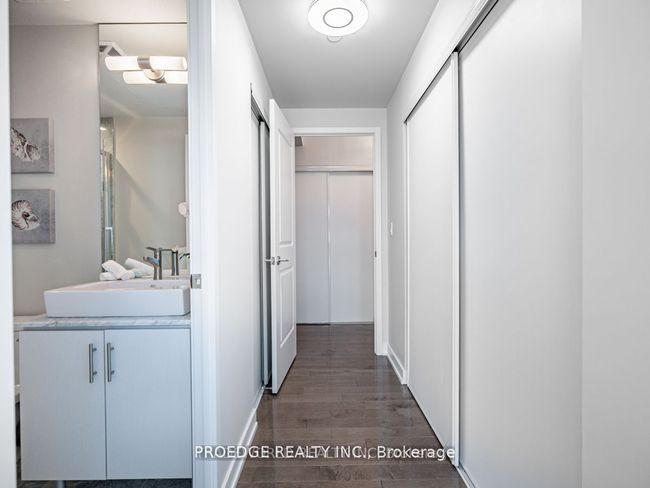 1504 - 1 The Esplanade, Condo with 2 bedrooms, 2 bathrooms and null parking in Toronto ON | Image 8