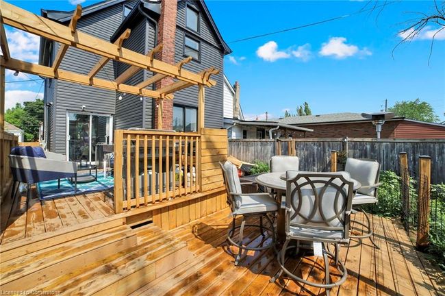 6 Frederick Ave, House other with 3 bedrooms, 2 bathrooms and 2 parking in Hamilton ON | Image 38