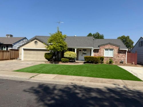 2108 Weldon Way, Sacramento, CA, 95825-1827 | Card Image