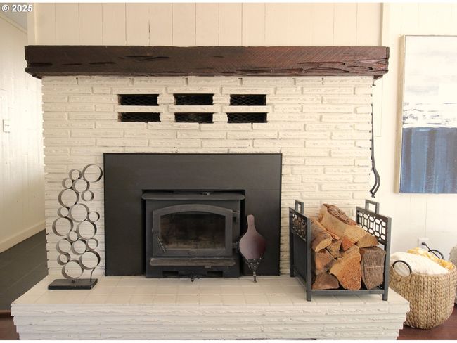 1400 W 40 Th Ave, House other with 3 bedrooms, 2 bathrooms and 1 parking in Eugene OR | Image 15