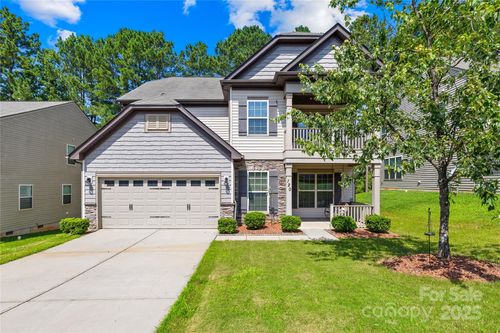 120 Carolinian Dr, Statesville, NC, 28677-9800 | Card Image