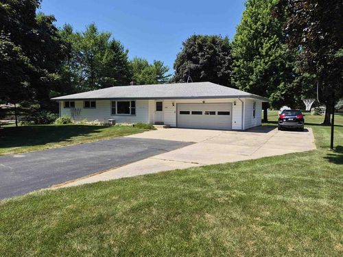 5133 N West Rotamer Rd, Milton, WI, 53563-8845 | Card Image