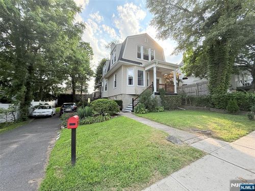 24 Maple St, West Orange, NJ, 07052-5916 | Card Image