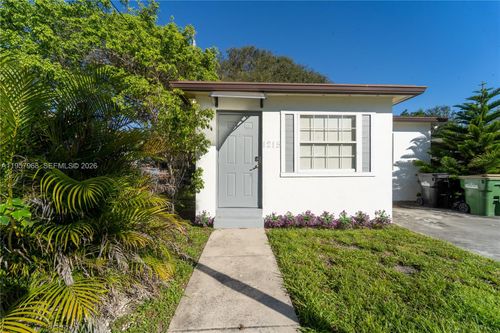 1215-1215 Ne 127th St, North Miami, FL, 33161-5111 | Card Image