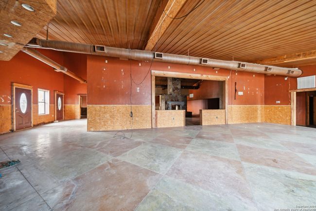 410 S Interstate 35, Home with 0 bedrooms, 0 bathrooms and null parking in Pearsall TX | Image 26