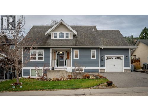 8909 Grizzly Cres, Kamloops, BC, V2C6T9 | Card Image