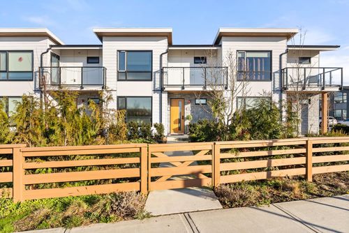 1966 Osprey Dr, Tsawwassen, BC, V4M0E8 | Card Image