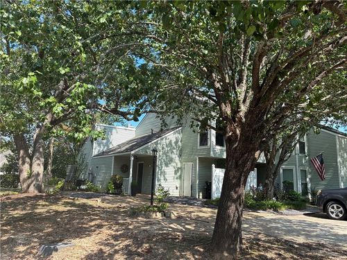 8-8 Jacqueline Ct, Mandeville, LA, 70471-1548 | Card Image