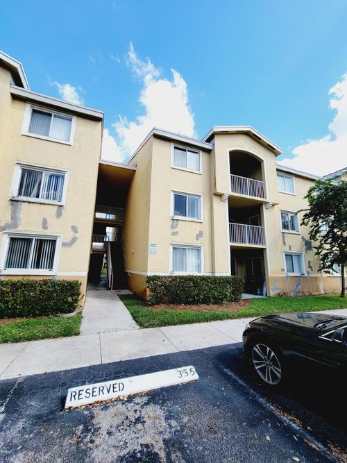 222-2640 S University Dr, Davie, FL, 33328-1477 | Card Image