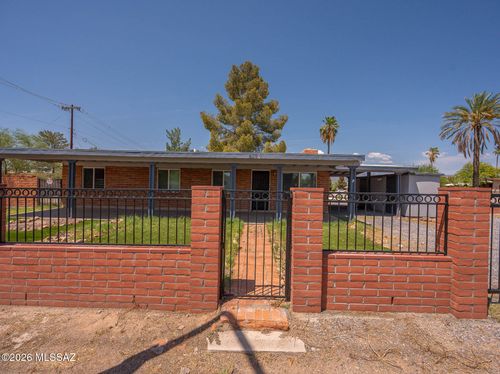 6899 E Broadway Blvd, Tucson, AZ, 85710-2808 | Card Image