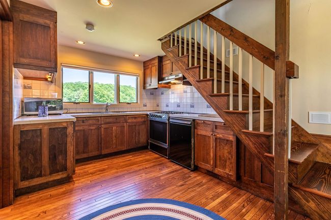 109 Windy Ln, House other with 5 bedrooms, 4 bathrooms and null parking in Pomfret VT | Image 33