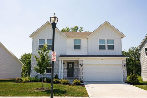 321 Rochdale Run, Delaware, OH, 43015-7749 | Card Image