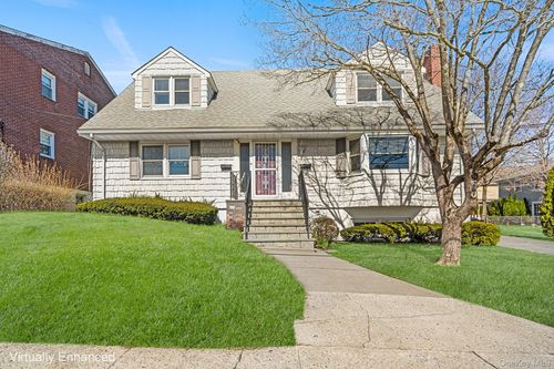 168 Park Ave, Harrison, NY, 10528-4208 | Card Image