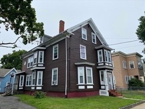 48 Whiting St, Lynn, MA, 01902-4262 | Card Image