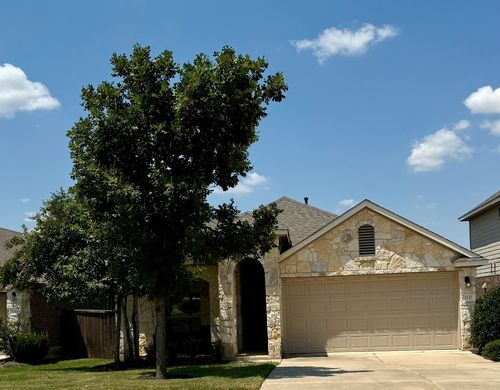5737 Scenic Lake Dr, Georgetown, TX, 78626-2083 | Card Image