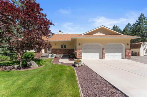 3314 W Eagles Nest Ln, Spokane, WA, 99208-8760 | Card Image