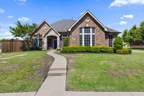 7601 Silverthorn Dr, Rowlett, TX, 75089-8657 | Card Image